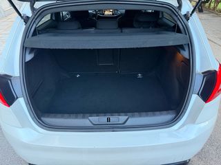 Peugeot 308 2018 GT Line 130hp Automatic | ACC | Full LED | Camera-thumb-14