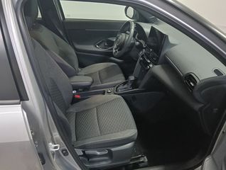 Toyota Yaris Cross 2025 STYLE SELECTION 4WD    *ΜΕ ΑΝΑΛΥΣΗ ΦΠΑ*-thumb-23