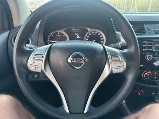 Nissan Navara 2016-thumb-19