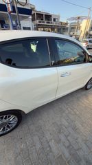 Lancia Ypsilon 2012 Constant-thumb-8
