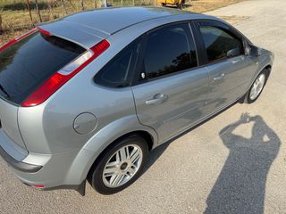 Ford Focus 2005-thumb-2