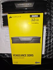 CORSAIR VENGEANCE 32GB 7200MHZ DDR5