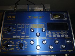 λαμπατη vox tonelab valvetronix guitar effect μαζι με πεταλιερα