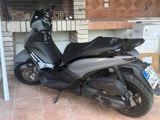 Piaggio Beverly 350 2014-thumb-9