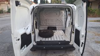 Fiat Fiorino 2017-thumb-9