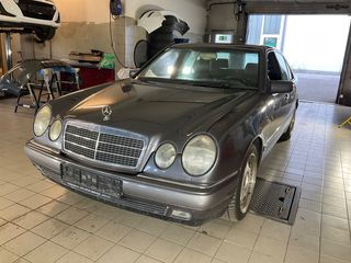 Mercedes-Benz E 280 1996 ΙΣΤΟΡΙΚΟ ELEGANCE FULL EXTRA-thumb-2