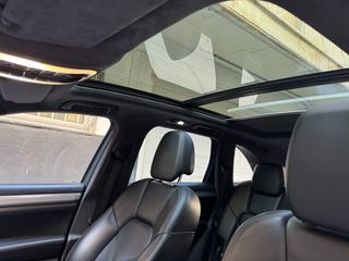Porsche Cayenne 2011-thumb-8