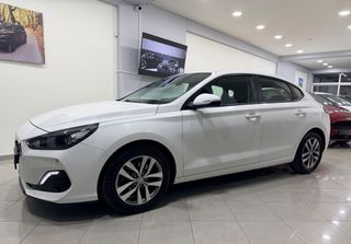 Hyundai i 30 2018 FASTBACK | LED | CAMERA | NAVI | EURO6-thumb-1