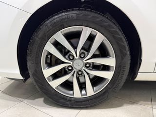 Hyundai i 30 2018 FASTBACK | LED | CAMERA | NAVI | EURO6-thumb-12