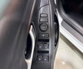 Hyundai i 30 2018 FASTBACK | LED | CAMERA | NAVI | EURO6-thumb-21