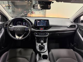 Hyundai i 30 2018 FASTBACK | LED | CAMERA | NAVI | EURO6-thumb-31