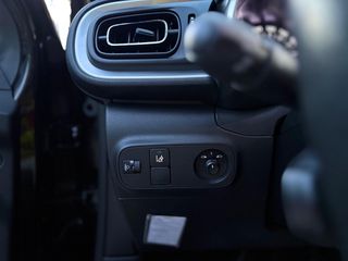Citroen C3 2017 1.2 PureTech Shine Benzin Camera Turbo Book Serviss Euro6.!-thumb-29