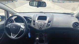 Ford Fiesta 2015-thumb-10