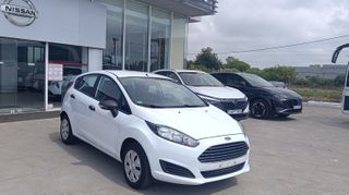 Ford Fiesta 2015-thumb-6