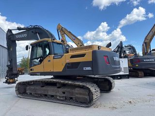 Εκσκαφέας Με Ερπύστριες Volvo 2013 EC300DL-thumb-1