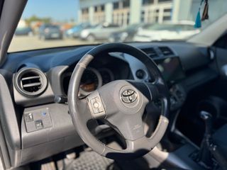 Toyota RAV 4 2006 2.0-thumb-14