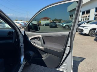 Toyota RAV 4 2006 2.0-thumb-28