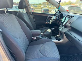 Toyota RAV 4 2006 2.0-thumb-19
