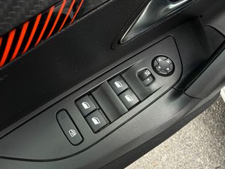 Peugeot 2008 2022 110 BlueHDi-thumb-46