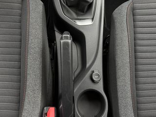 Peugeot 2008 2022 110 BlueHDi-thumb-44