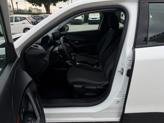Peugeot 2008 2022 110 BlueHDi-thumb-22