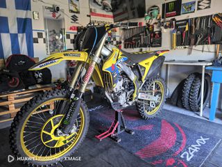 Suzuki RM-Z 250 2015