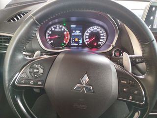 Mitsubishi Eclipse Cross 2018-thumb-1
