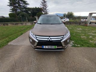 Mitsubishi Eclipse Cross 2018-thumb-5