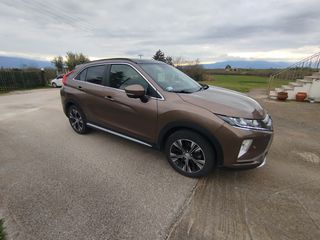 Mitsubishi Eclipse Cross 2018-thumb-9