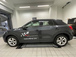 Audi Q2 2021-thumb-8