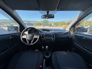 Hyundai i 20 2013 1.1 CRDI-BLUE DRIVE-thumb-16