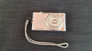 Ψηφιακή φωτογραφική μηχανή Panasonic Lumix DMC-FX60, 12.1 MP, ασημί