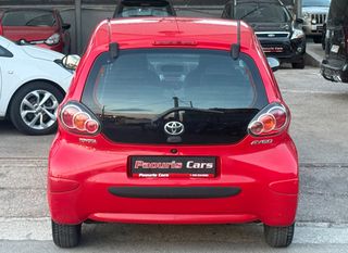Toyota Aygo 2009-thumb-9