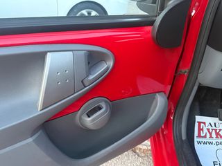 Toyota Aygo 2009-thumb-14