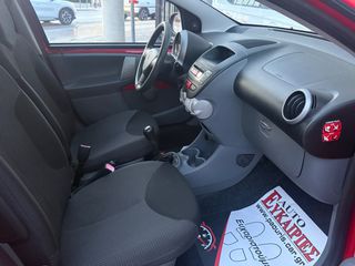 Toyota Aygo 2009-thumb-15