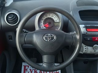 Toyota Aygo 2009-thumb-21