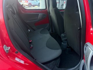 Toyota Aygo 2009-thumb-24