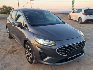 Ford Fiesta 2022 hybrid titanium-thumb-2