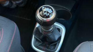 Toyota Yaris 2015 • S • PANORAMA • NAVI •  1.3cc • 6ταχυτο •-thumb-36