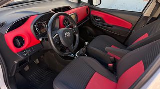Toyota Yaris 2015 • S • PANORAMA • NAVI •  1.3cc • 6ταχυτο •-thumb-15