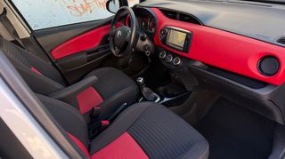 Toyota Yaris 2015 • S • PANORAMA • NAVI •  1.3cc • 6ταχυτο •-thumb-26