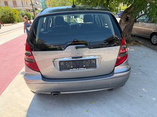 Mercedes-Benz A 150 2008-thumb-6