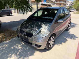 Mercedes-Benz A 150 2008-thumb-15