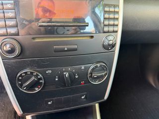 Mercedes-Benz A 150 2008-thumb-24