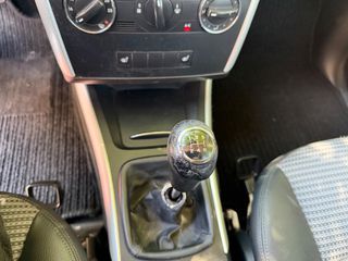 Mercedes-Benz A 150 2008-thumb-25
