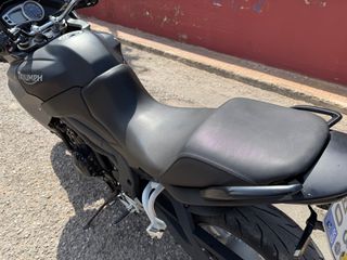 Triumph Tiger 1050 2010-thumb-8