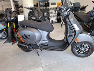 Vespa GTS Super Sport 125 2024-thumb-7