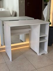 Γραφείο ikea