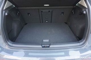 Volkswagen Golf 2022 MHEV|Hybrid|Automatic DSG Life| eTSI|Clima|Apple-Android|Alu-thumb-9