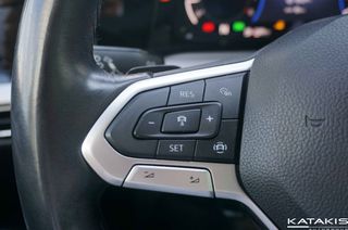 Volkswagen Golf 2022 MHEV|Hybrid|Automatic DSG Life| eTSI|Clima|Apple-Android|Alu-thumb-25